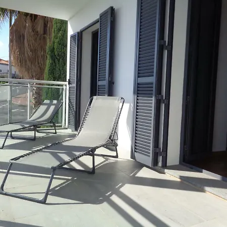 Paradisus Stylish Family Living In A 3-bedroom With Pool 아파트