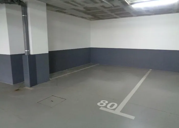 Apartment Paradisus Stylish Family Living In A 3-bedroom With Pool *